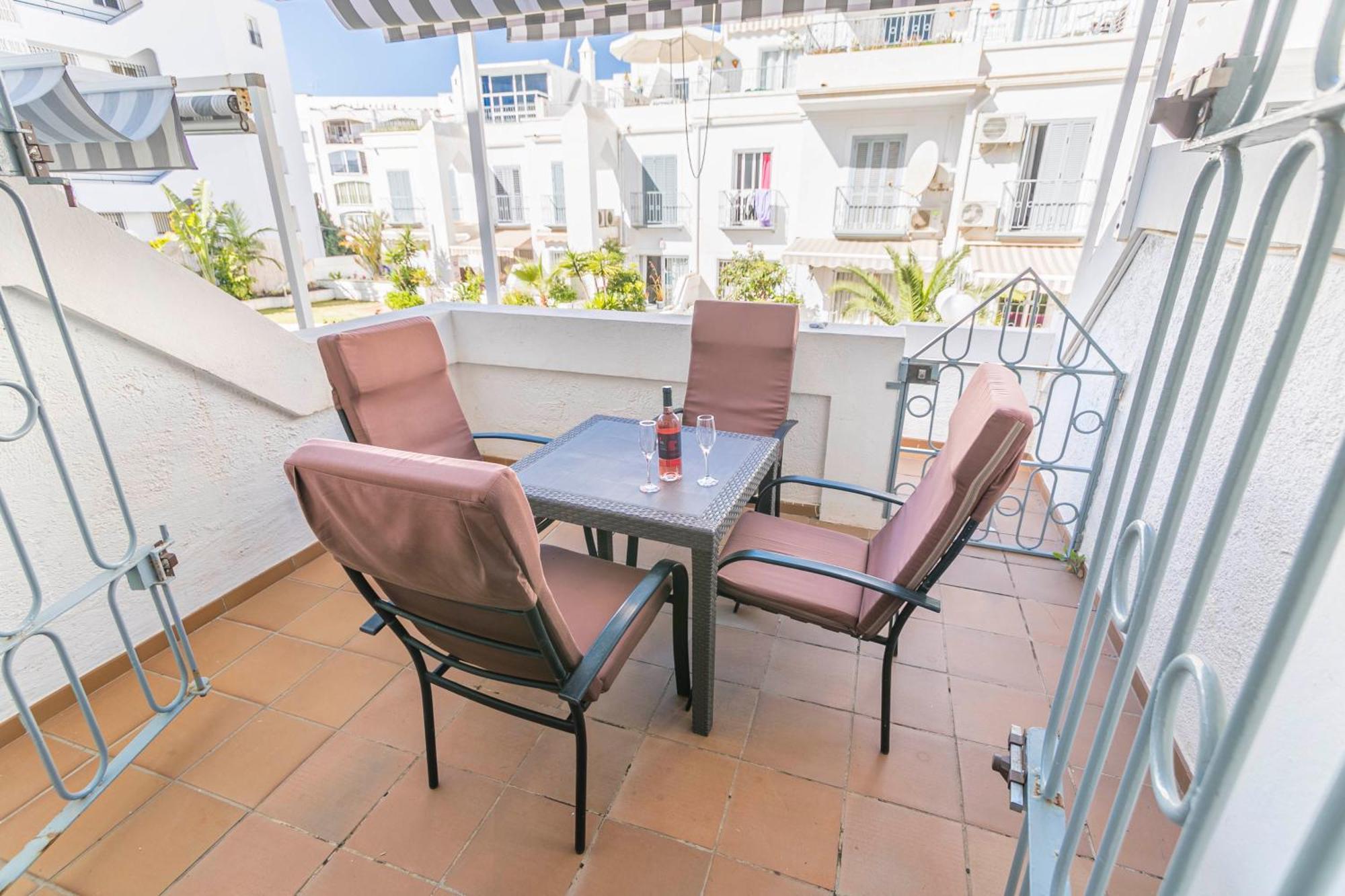 Canovas Nerja - Casa Adosada Con Piscina Los Huertos 6 Exteriér fotografie